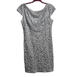 Adrianna‎ Papell Silver Sheath Mini Dress with Scoop Neck